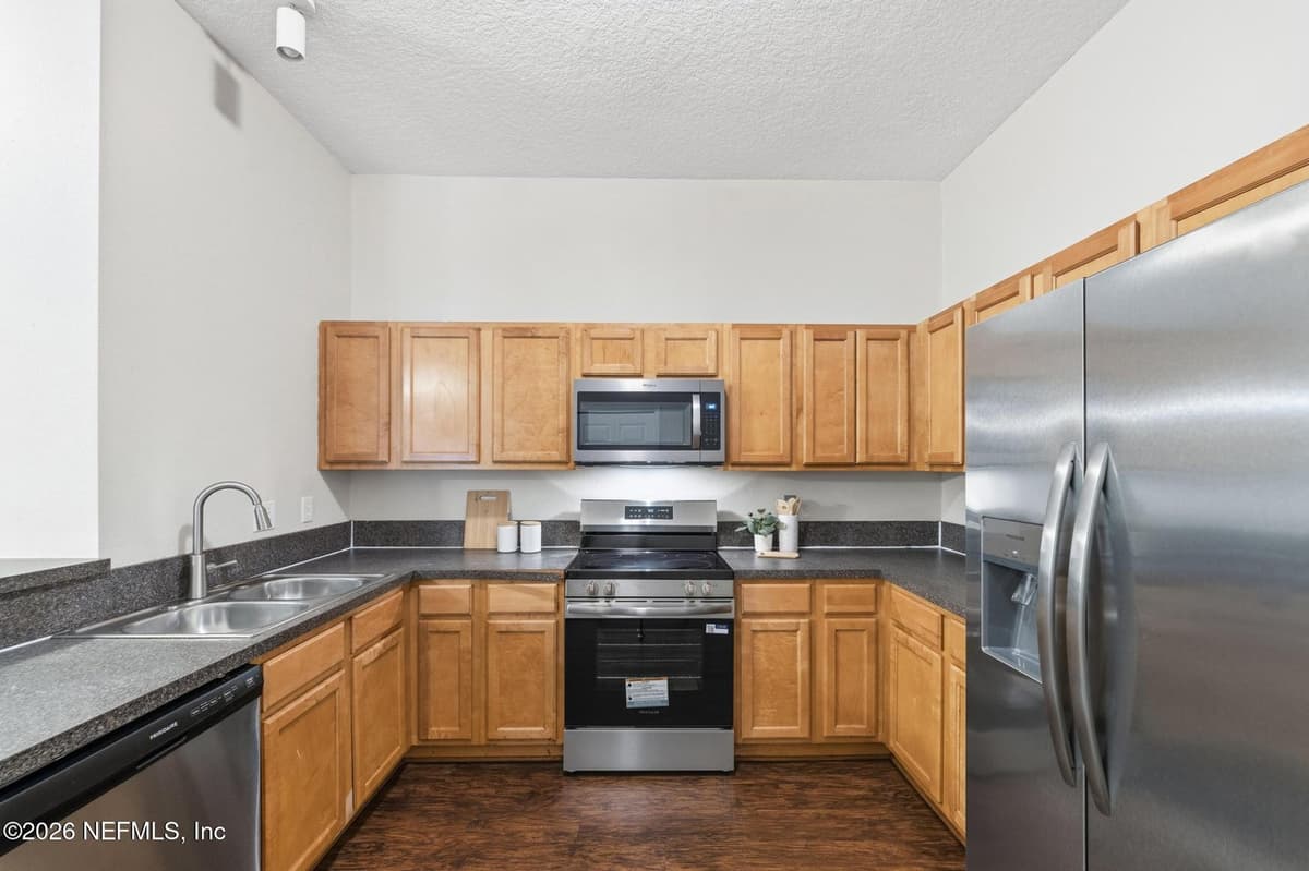 7920 MERRILL Road 102, Jacksonville, FL 32277 3