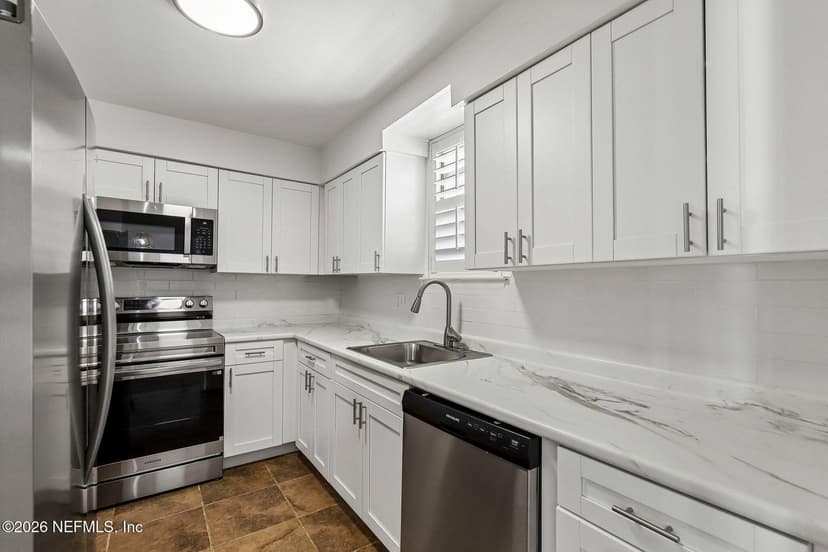 1735 EL CAMINO Road 2, Jacksonville, FL 32216