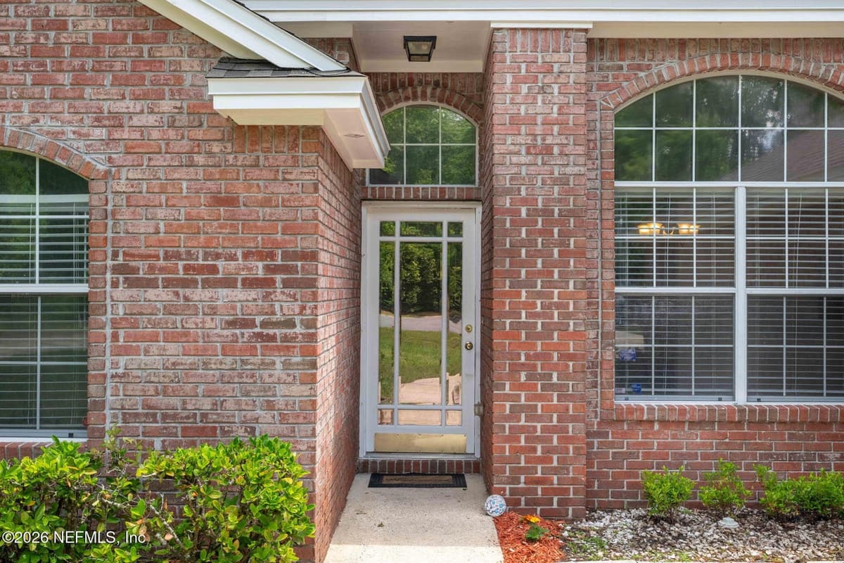 2352 SCENIC VIEW Court, Jacksonville, FL 32218 3