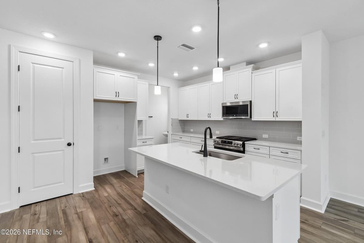 1124 WILDLIGHT Avenue, Yulee, FL 32097 3