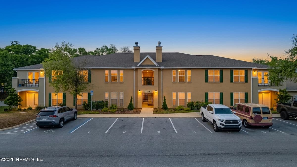 27 JARDIN DE MER Place 27, Jacksonville Beach, FL 32250 2