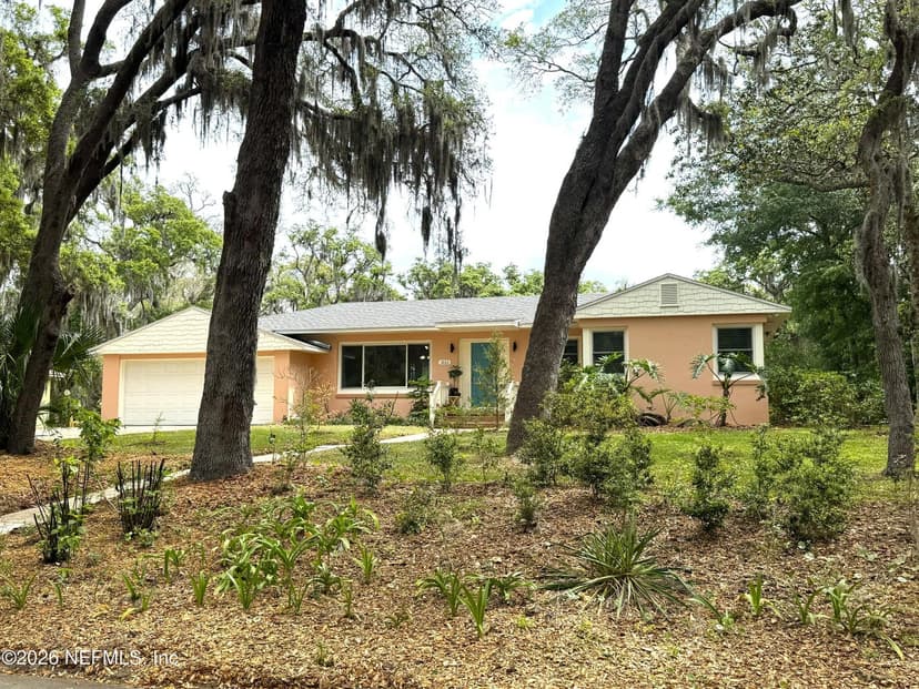 1860 HIGHLAND Drive, Fernandina Beach, FL 32034