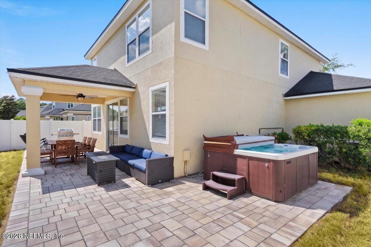 12174 WYNNFIELD LAKES Circle, Jacksonville, FL 32246 3