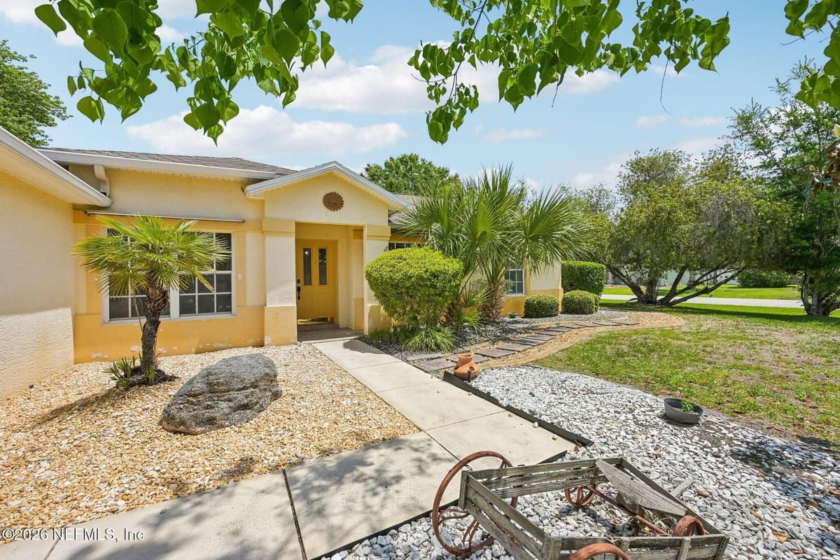 2 BIRDSEYE Place, Palm Coast, FL 32137 3