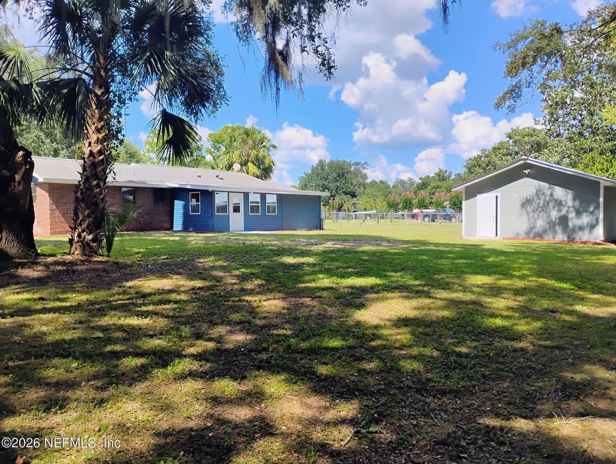 204 SW GRANADA Lane, Lake City, FL 32024 2