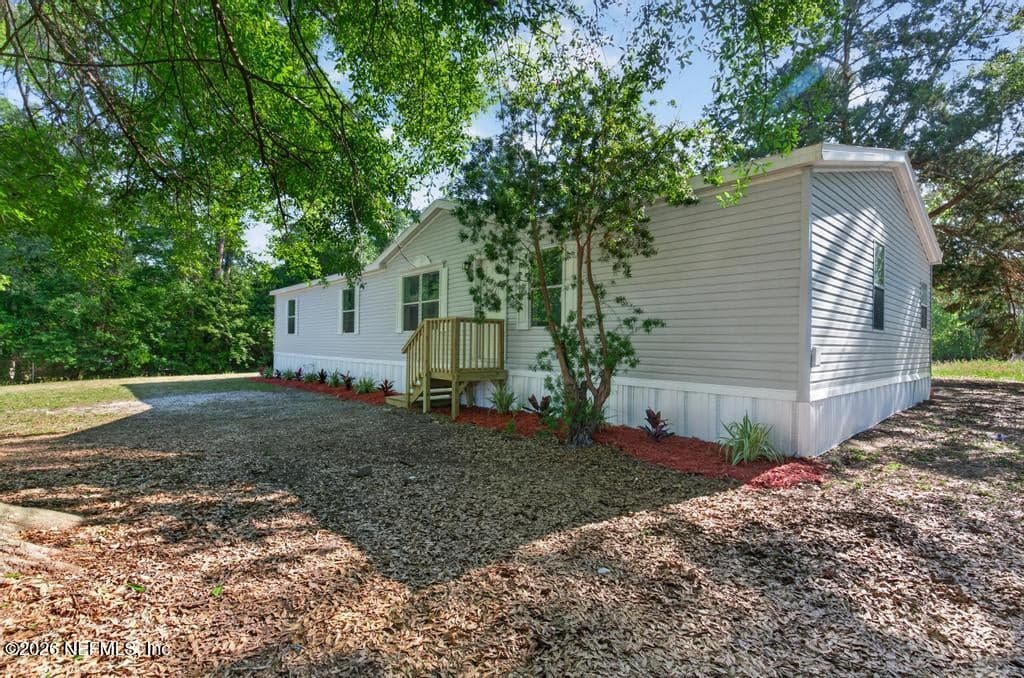 216 YUCCA Street, Middleburg, FL 32068 2
