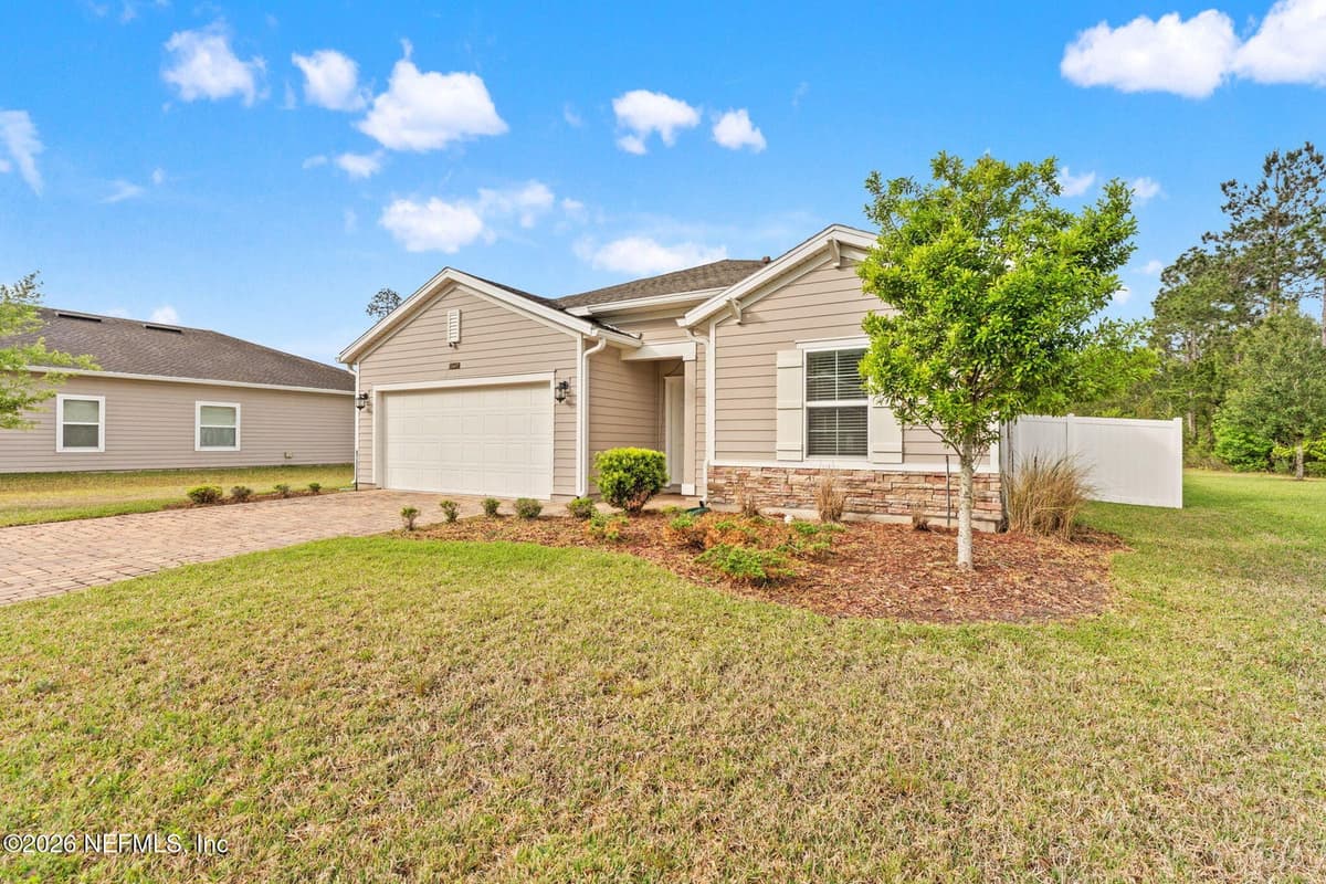 15692 STEDMAN LAKE Drive, Jacksonville, FL 32218 2