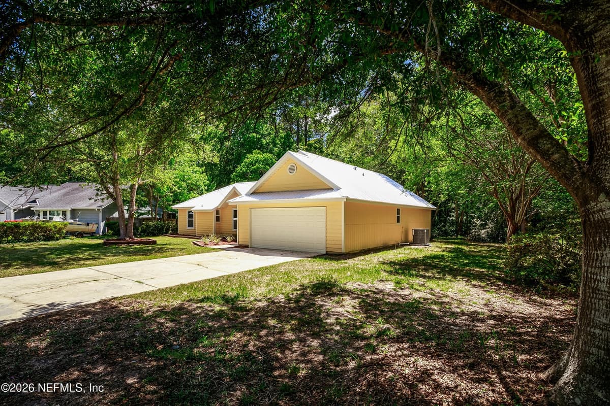 1225 BEE Street N, Orange Park, FL 32065 2