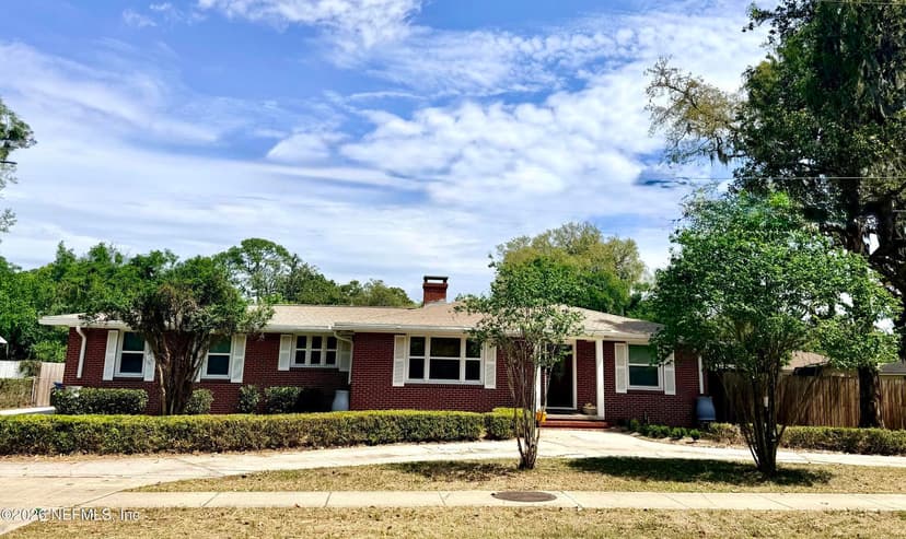 351 UNIVERSITY Boulevard N, Jacksonville, FL 32211