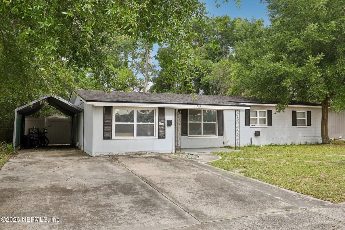 3218 DALEHURST Drive W, Jacksonville, FL 32277 2