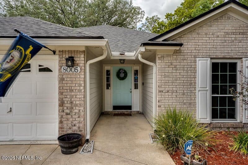8005 MACINNES Drive, Jacksonville, FL 32244
