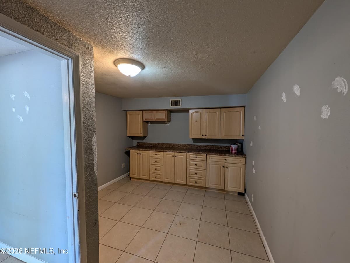 7940 EATON Avenue, Jacksonville, FL 32211 3