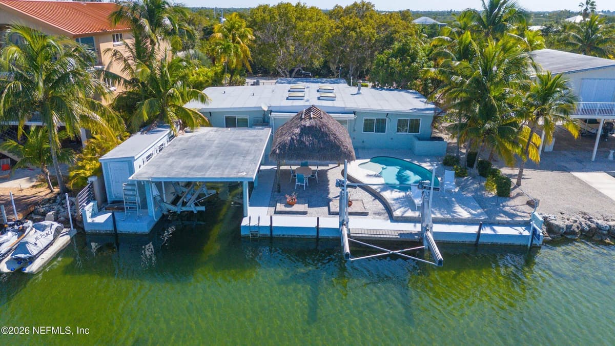 1136 W SHORE Drive, Big Pine Key, FL 33043 3