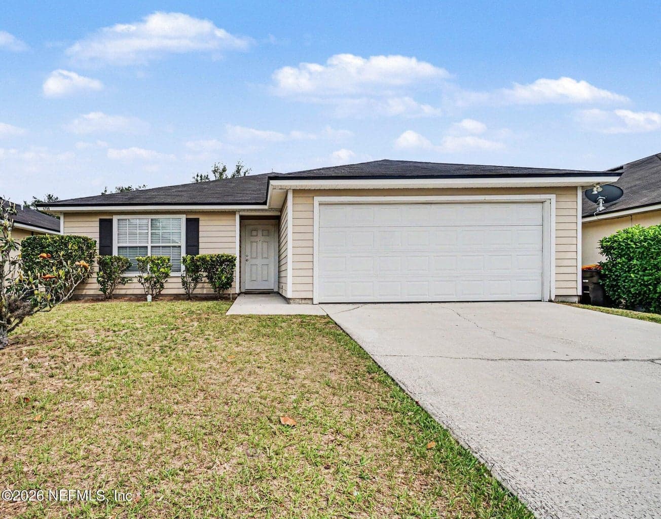 5759 VILLAGE POND Circle, Jacksonville, FL 32210