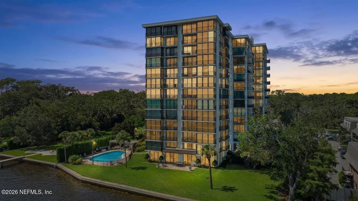 2970 ST JOHNS Avenue 4A, Jacksonville, FL 32205 2