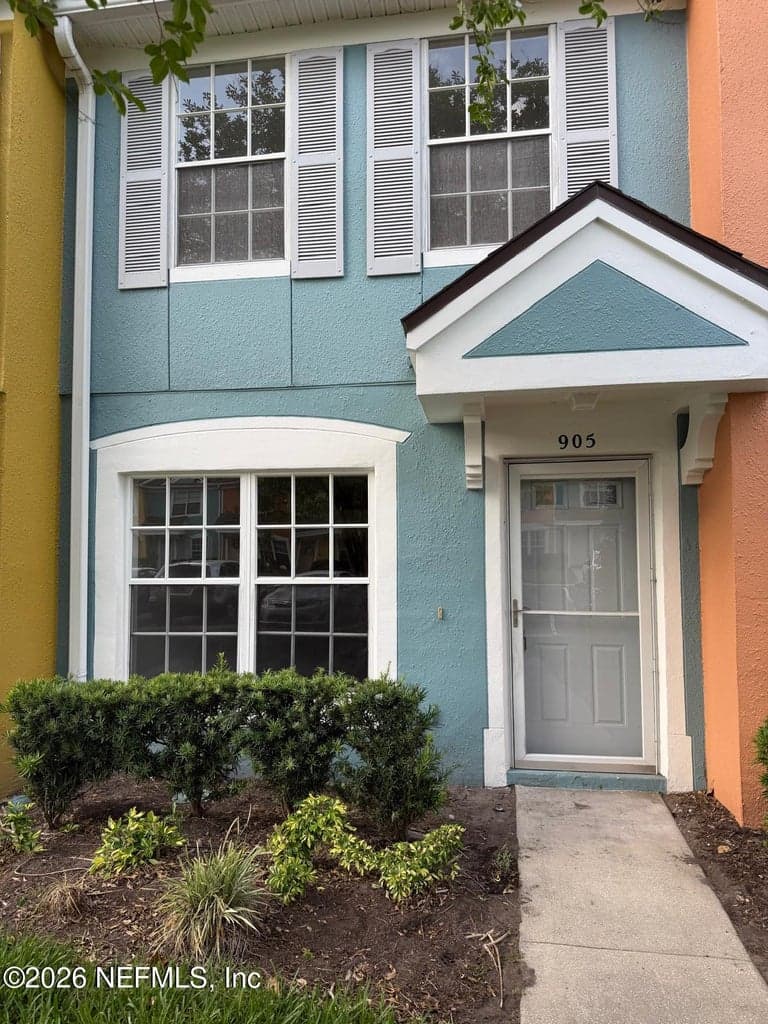 12311 KENSINGTON LAKES Drive 905, Jacksonville, FL 32246