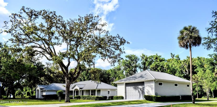 156 & 158 MOUNT ROYAL Avenue, Crescent City, FL 32112