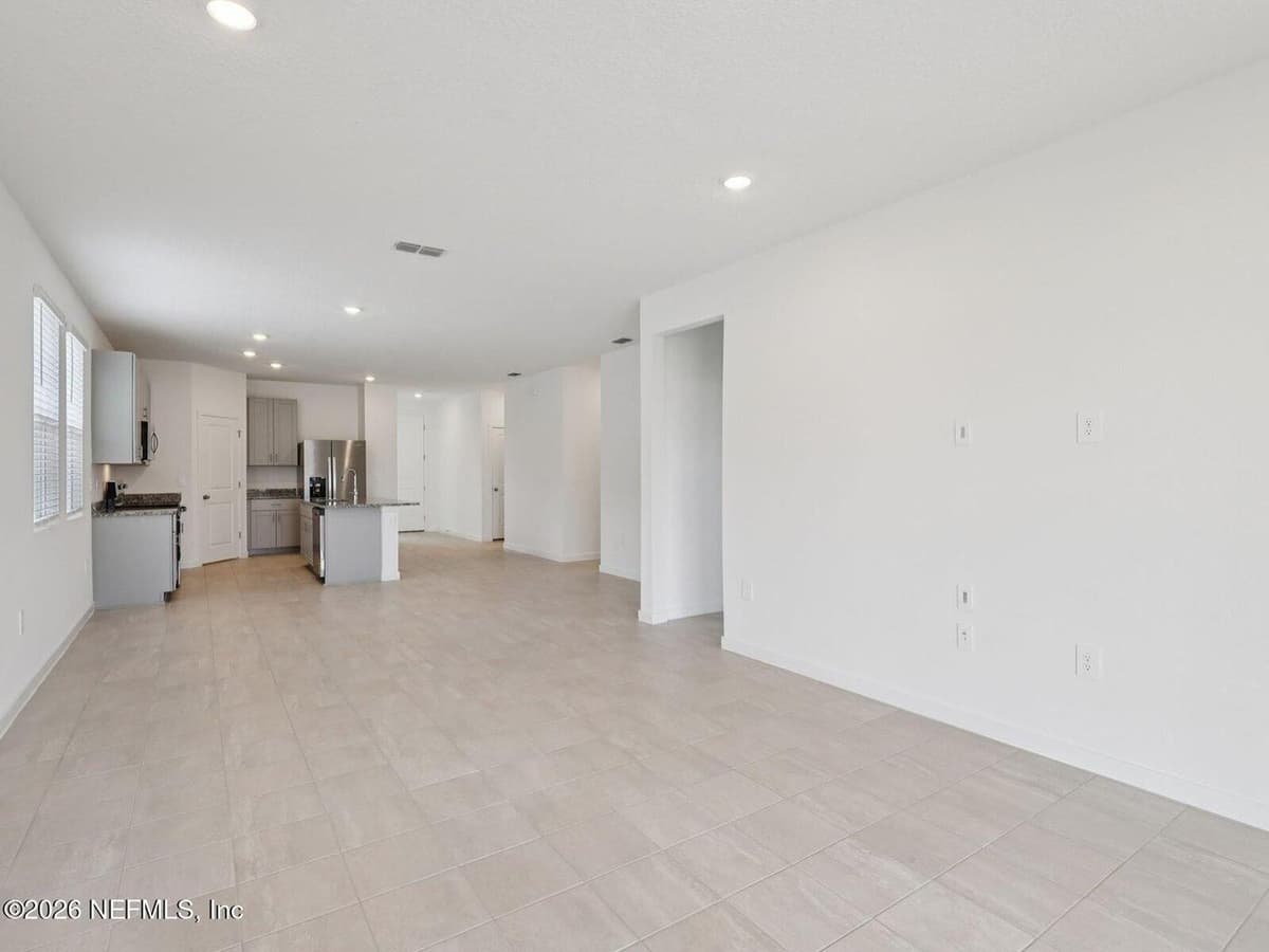 7231 EMILY MEADOW Way, Jacksonville, FL 32219 3