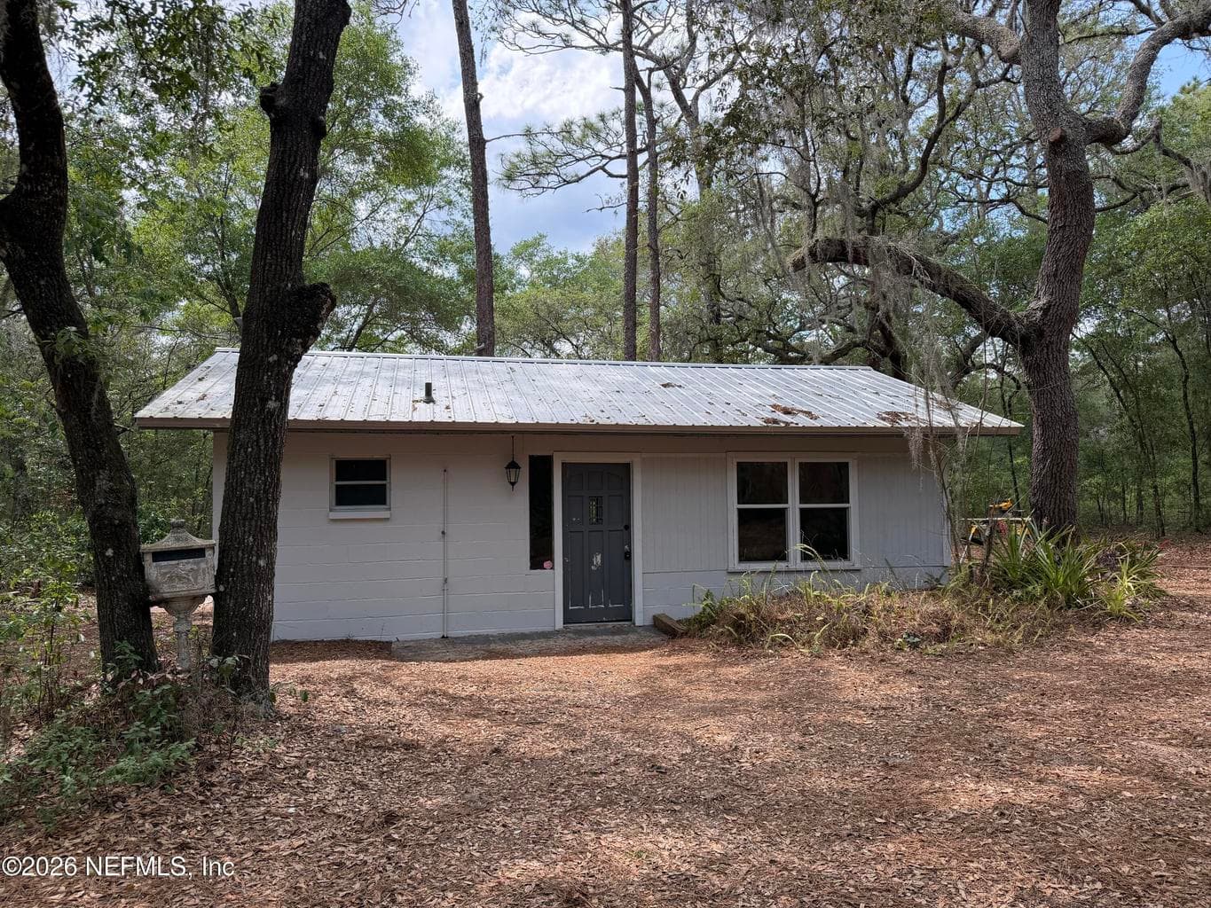 201 / 199 SWAN LAKE Drive, Melrose, FL 32666, Melrose, FL - photo 1