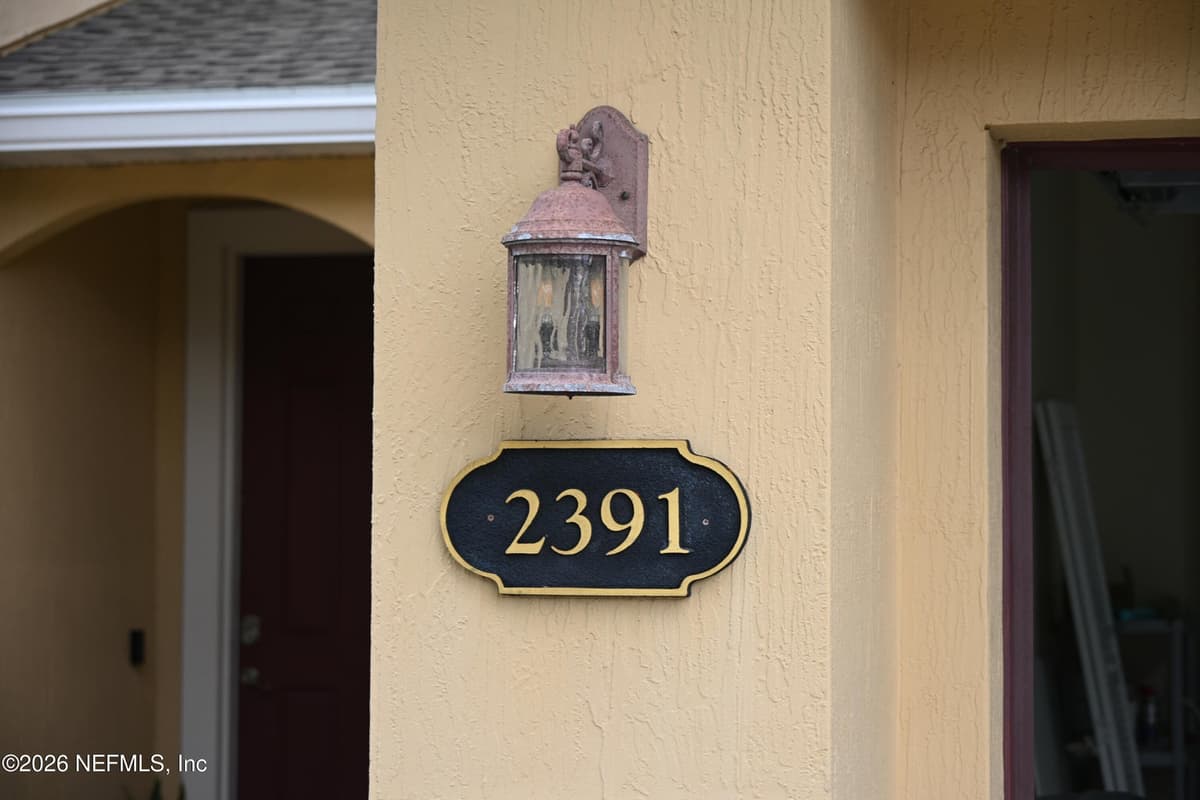 2391 WHITE SANDS Drive, Jacksonville, FL 32216 3