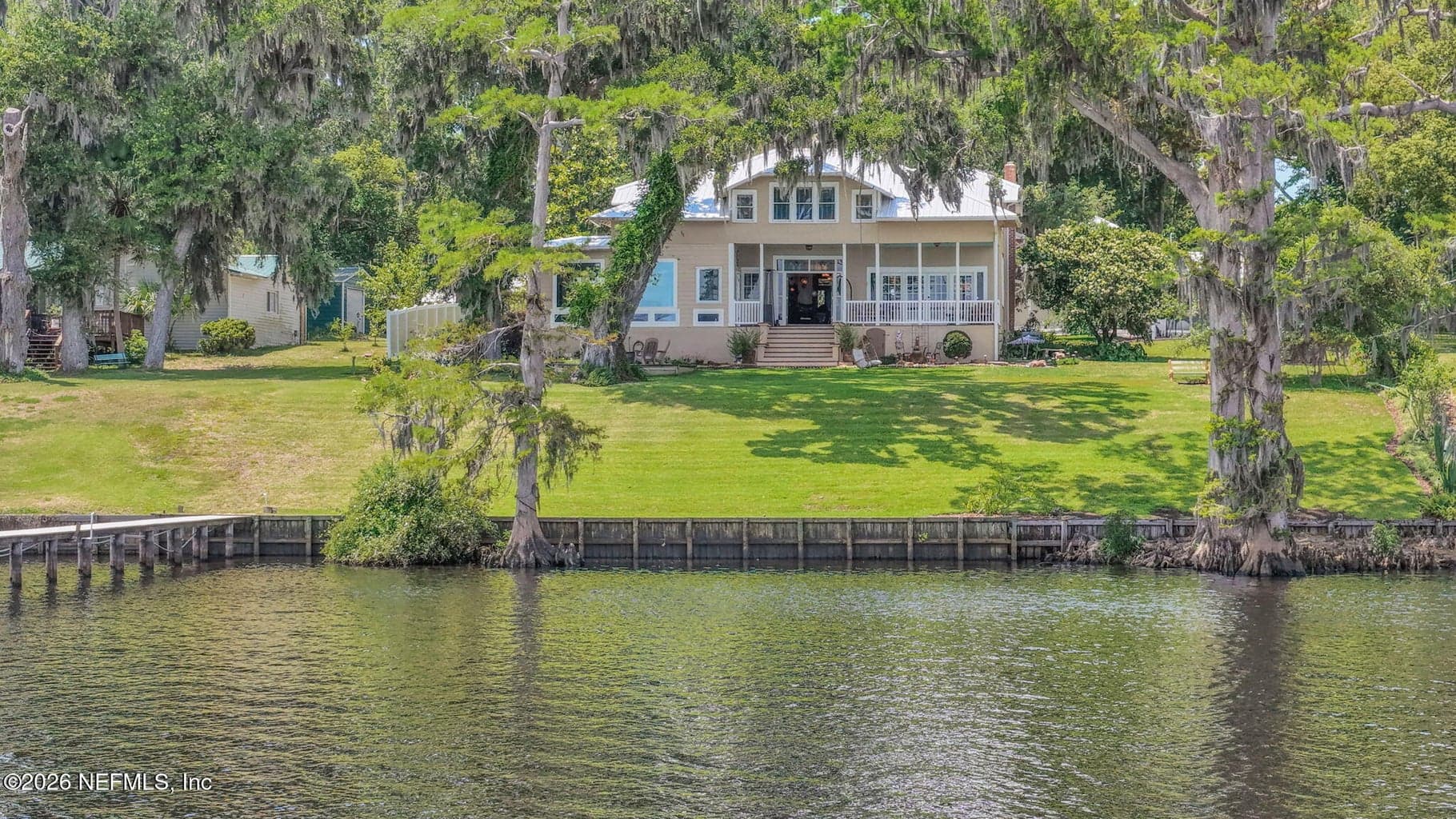 517 S PROSPECT Street, Crescent City, FL 32112
