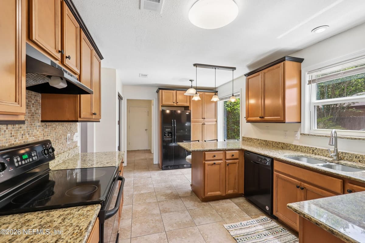 1541 CHELSEA Place, Orange Park, FL 32073 2