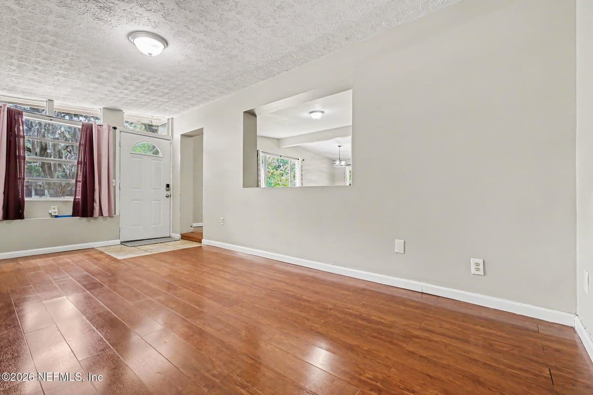 6951 BERNAY Avenue 5, Jacksonville, FL 32205 3