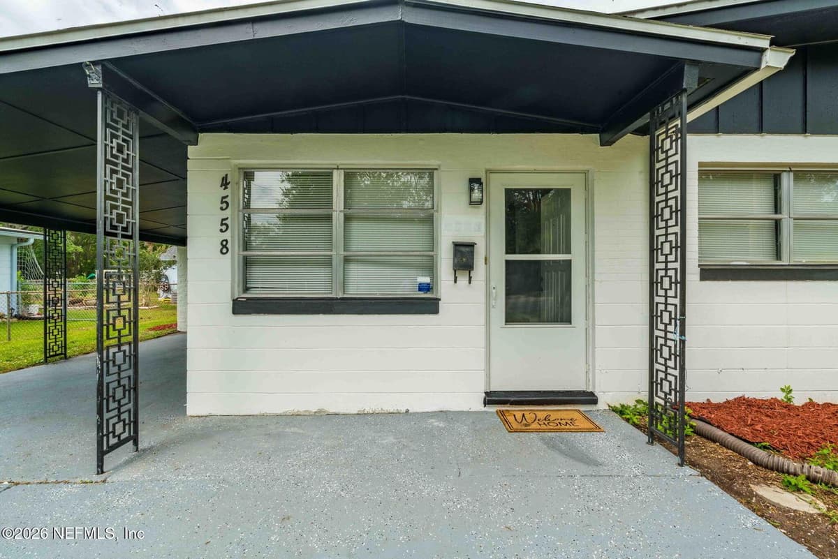 4558 DAUGHTRY Boulevard E, Jacksonville, FL 32210 2