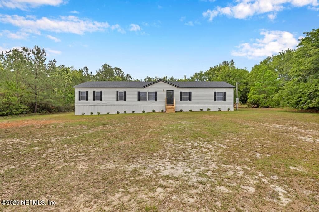 13 TULIP Court, Middleburg, FL 32068