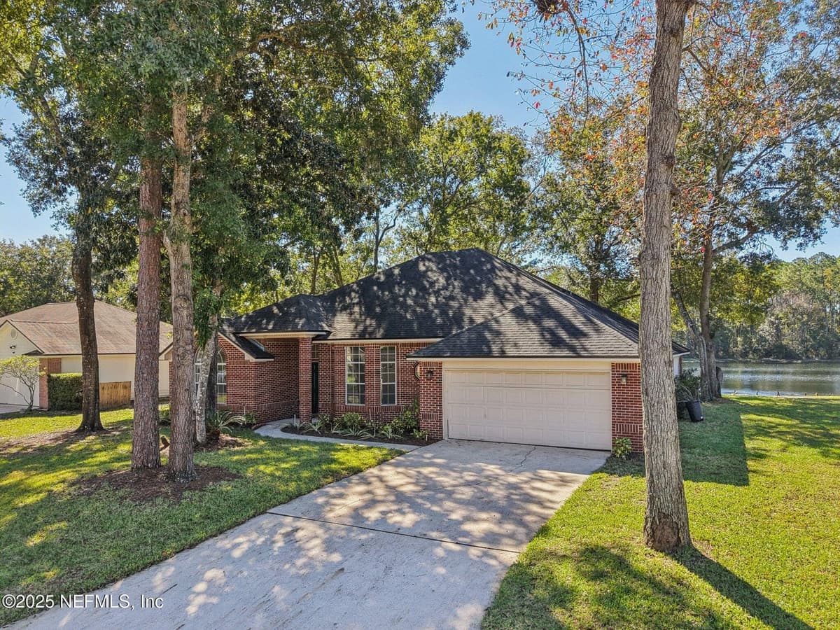 208 HONEYSUCKLE Way, St. Johns, FL 32259 2