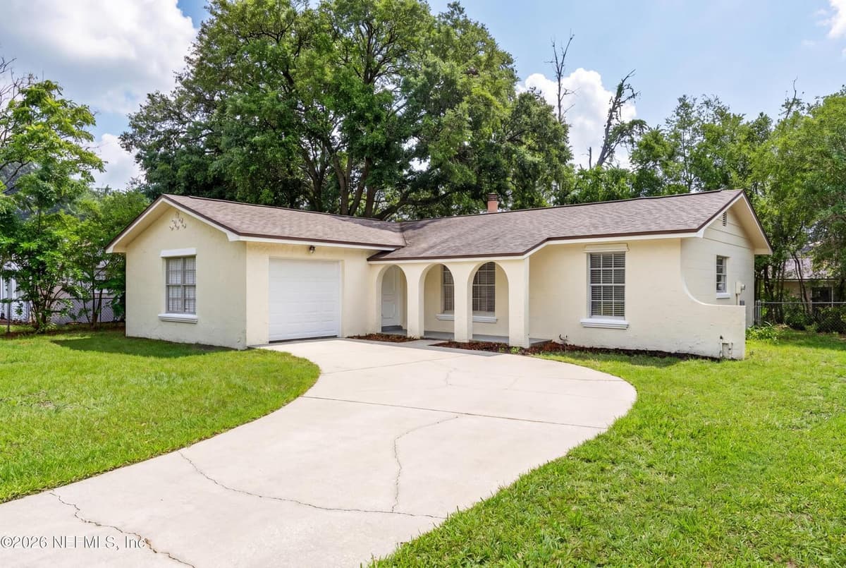 8046 TRIUMPH Lane S, Jacksonville, FL 32244 2