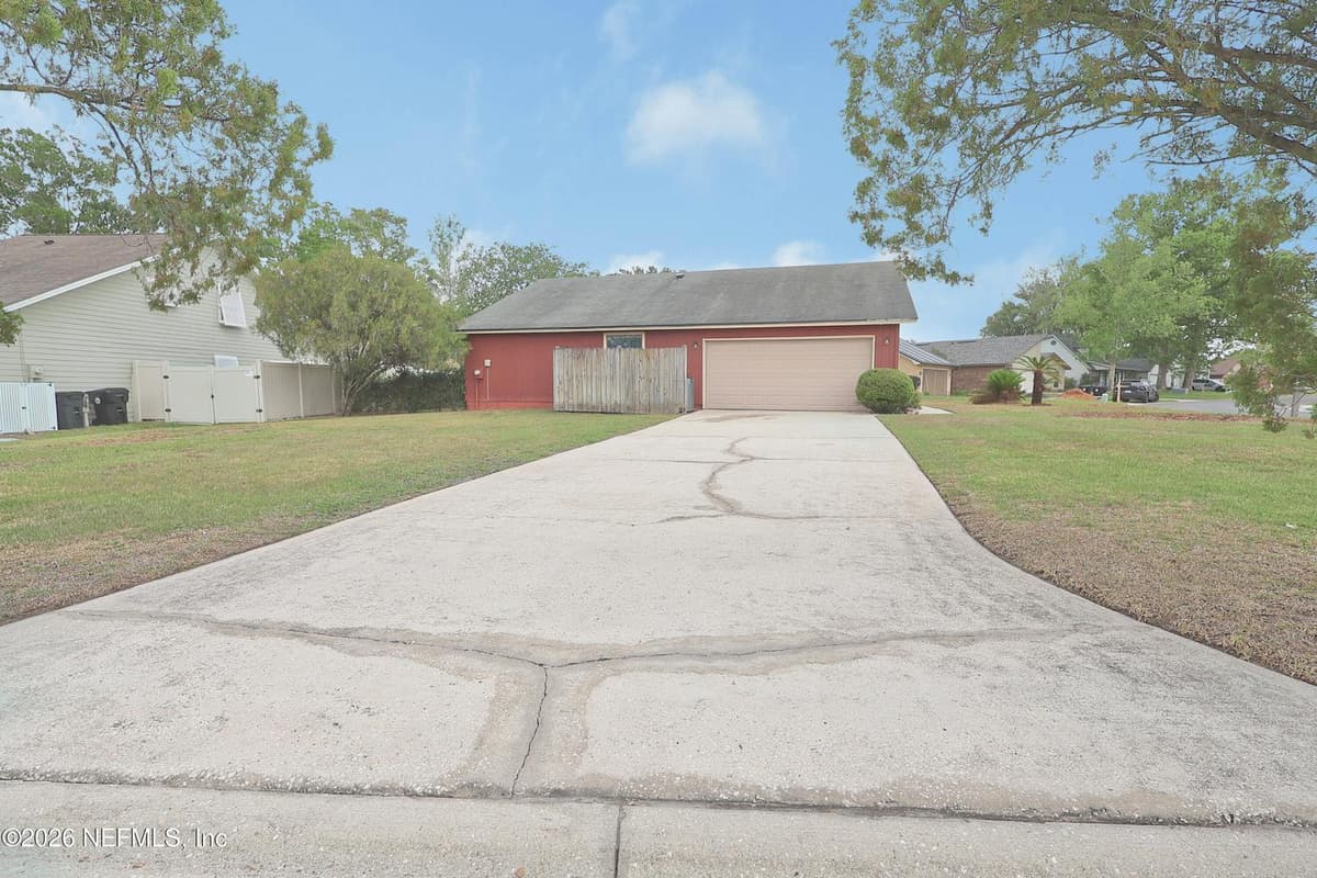 553 THOMAS STONE Court, Orange Park, FL 32073 3