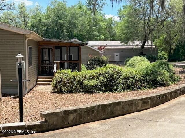 240 SWAN LAKE Drive, Melrose, FL 32666