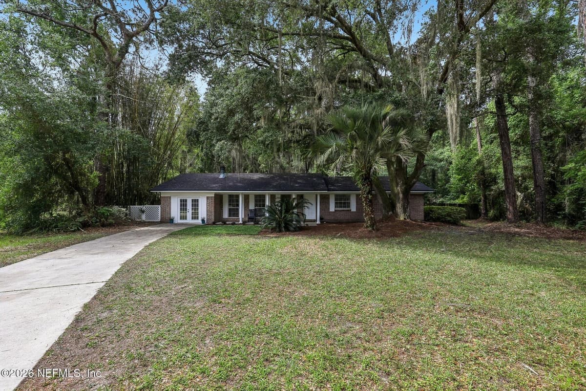 1315 RIVER Court, Green Cove Springs, FL 32043 2
