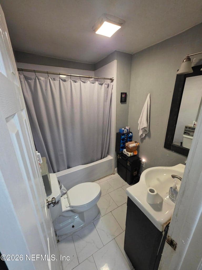 9258 11TH Avenue, Jacksonville, FL 32208 2