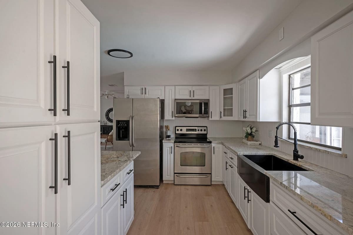 3618 RED OAK Circle W, Orange Park, FL 32073 2