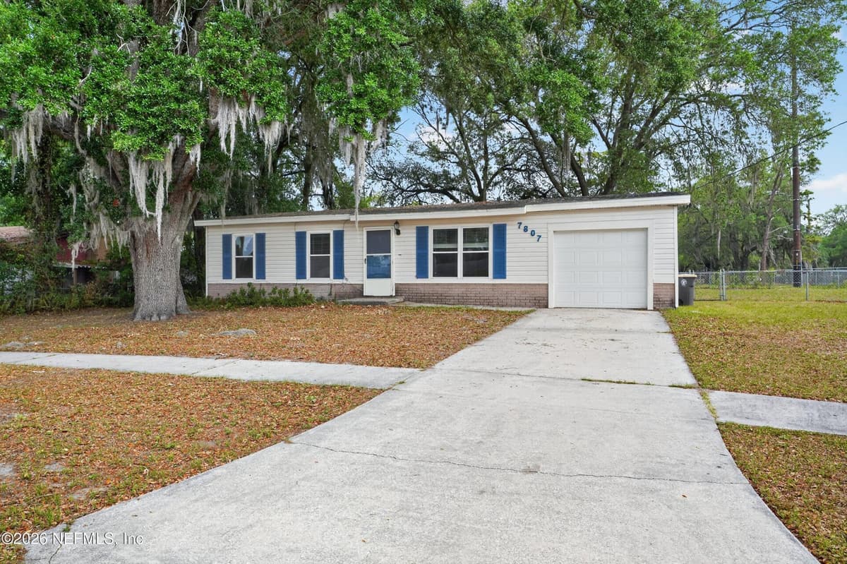 7807 KNOLL Drive N, Jacksonville, FL 32221, Jacksonville, FL - photo 3