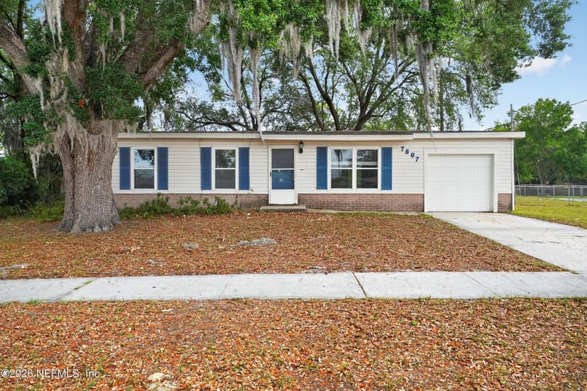 7807 KNOLL Drive N, Jacksonville, FL 32221