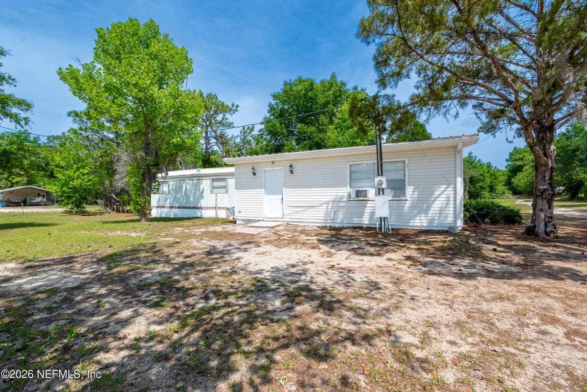 719 STATE RD 26, Melrose, FL 32666 3