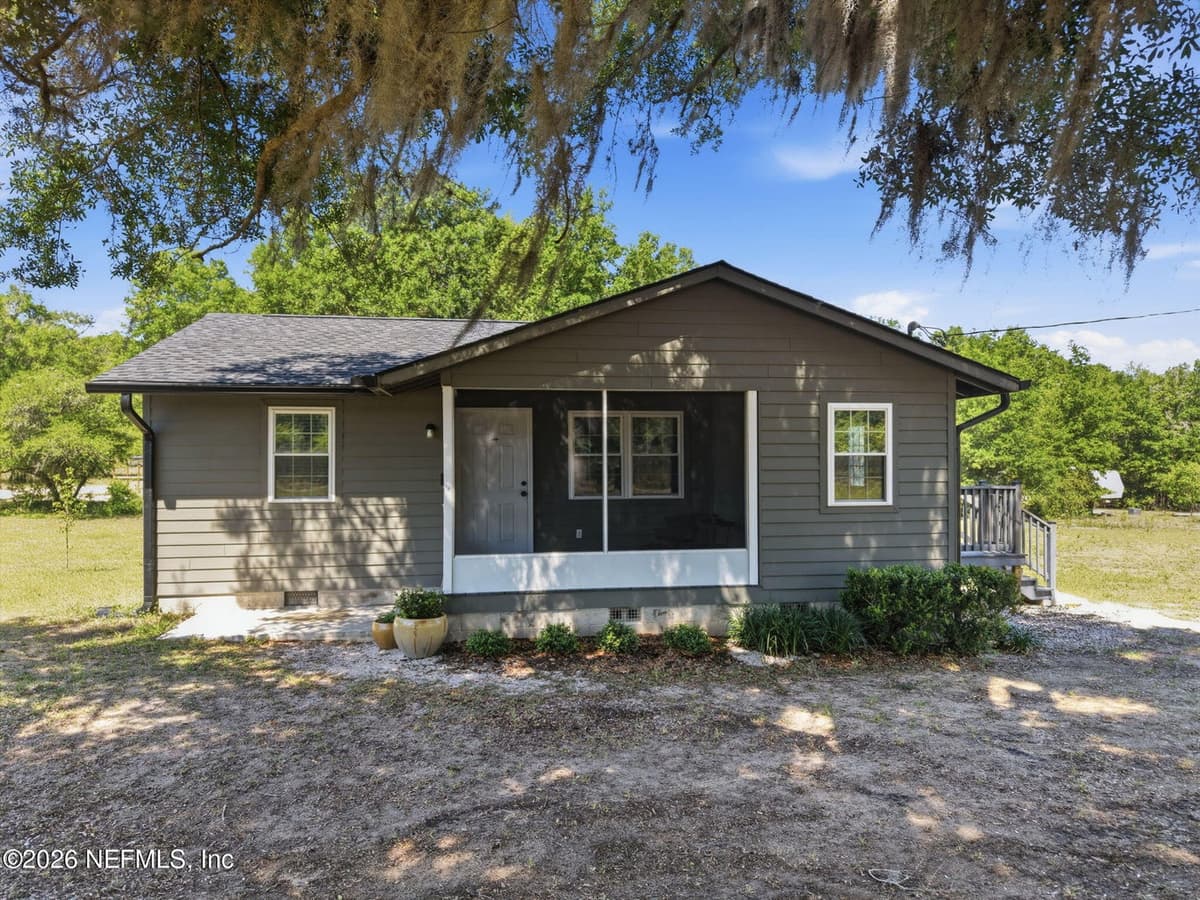 137 HILL Street, Hawthorne, FL 32640, Hawthorne, FL - photo 2