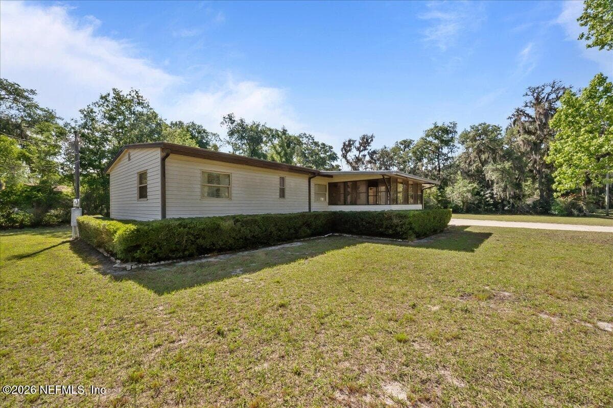 242 TROPIC Avenue, Satsuma, FL 32189, Satsuma, FL - photo 2