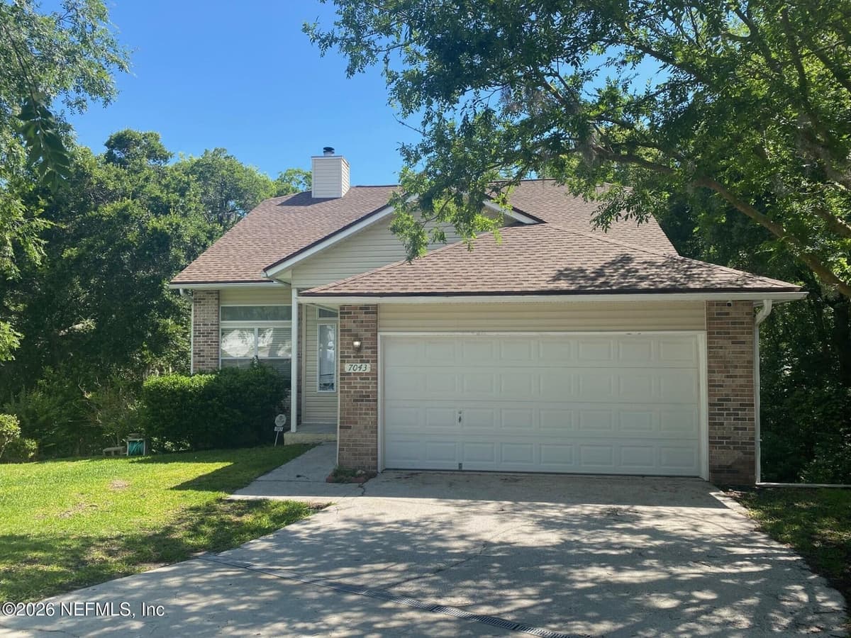 7043 VALLEY CREST Court, Jacksonville, FL 32277, Jacksonville, FL - photo 3