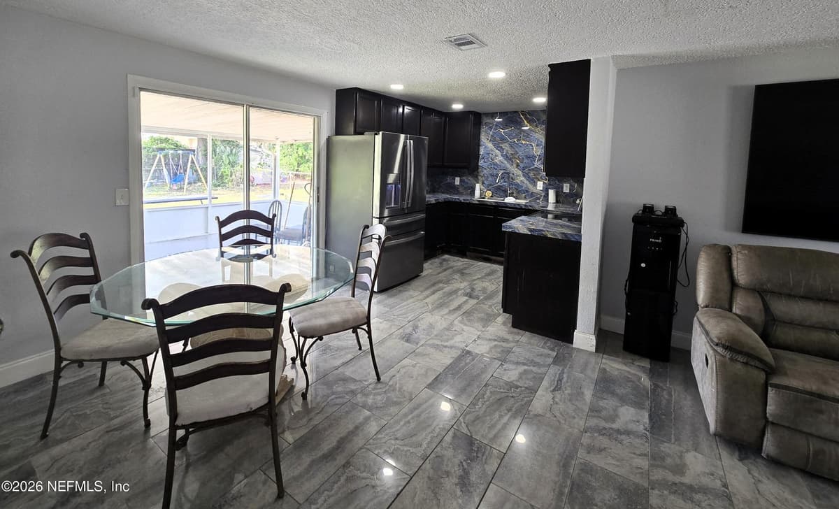 10856 BONNELLY Drive, Jacksonville, FL 32218, Jacksonville, FL - photo 2
