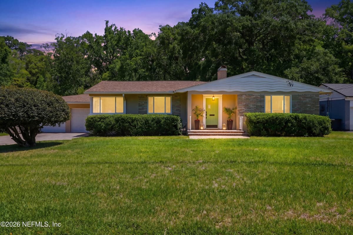 4239 PEACHTREE Circle E, Jacksonville, FL 32207, Jacksonville, FL - photo 2