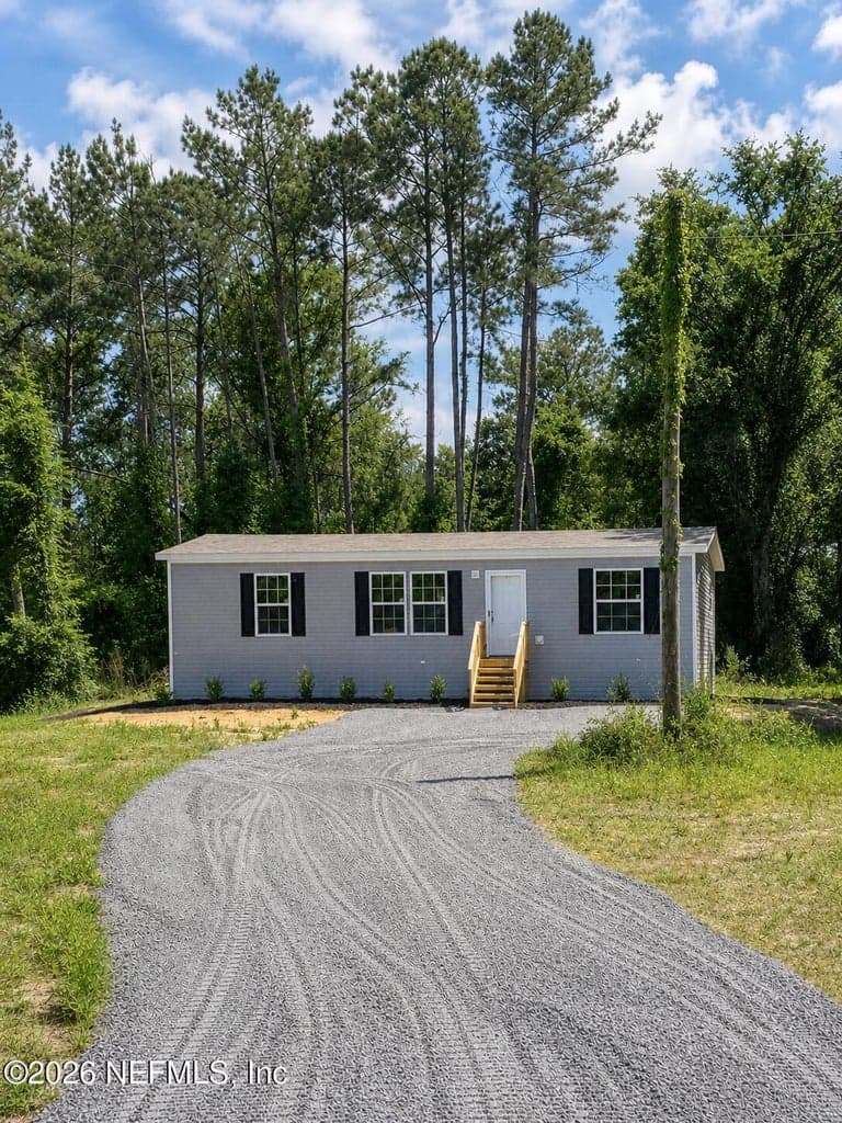 542 NE TAMMY LN Lane, Lake City, FL 32055, Lake City, FL - photo 1