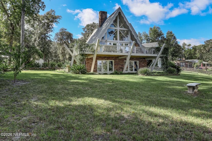 1099 LAKE ASBURY Drive, Green Cove Springs, FL 32043