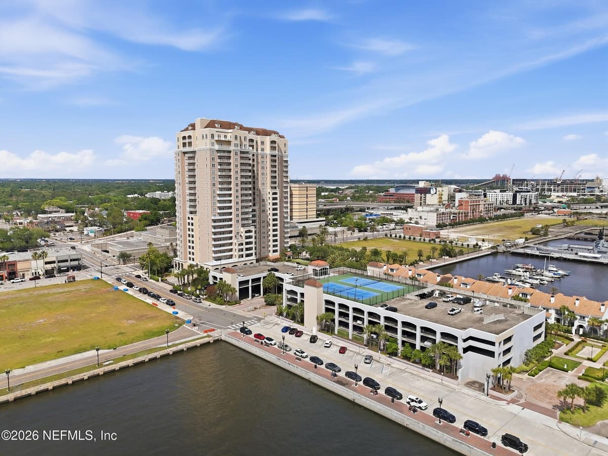 400 E BAY Street PENTHOUSE 4, Jacksonville, FL 32202, Jacksonville, FL - photo 3
