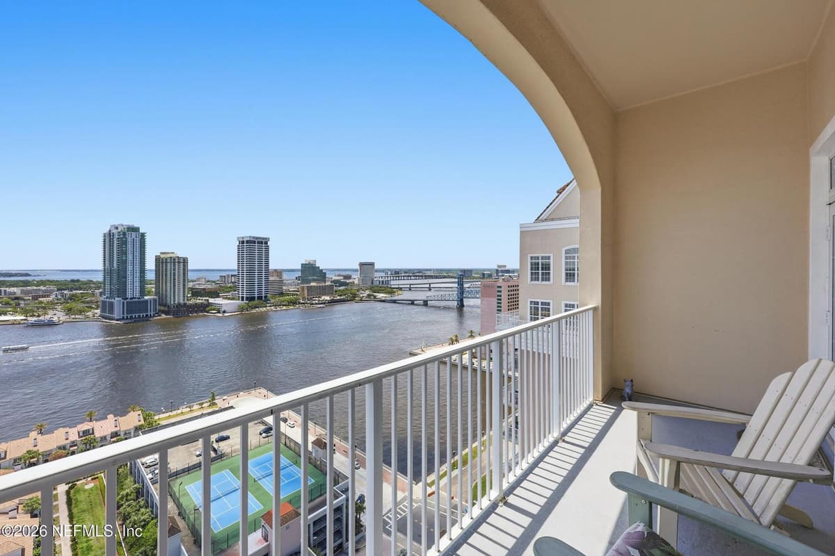 400 E BAY Street PENTHOUSE 4, Jacksonville, FL 32202, Jacksonville, FL - photo 2