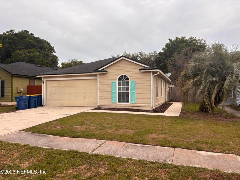 917 MAJESTIC CYPRESS Drive N, Jacksonville, FL 32233