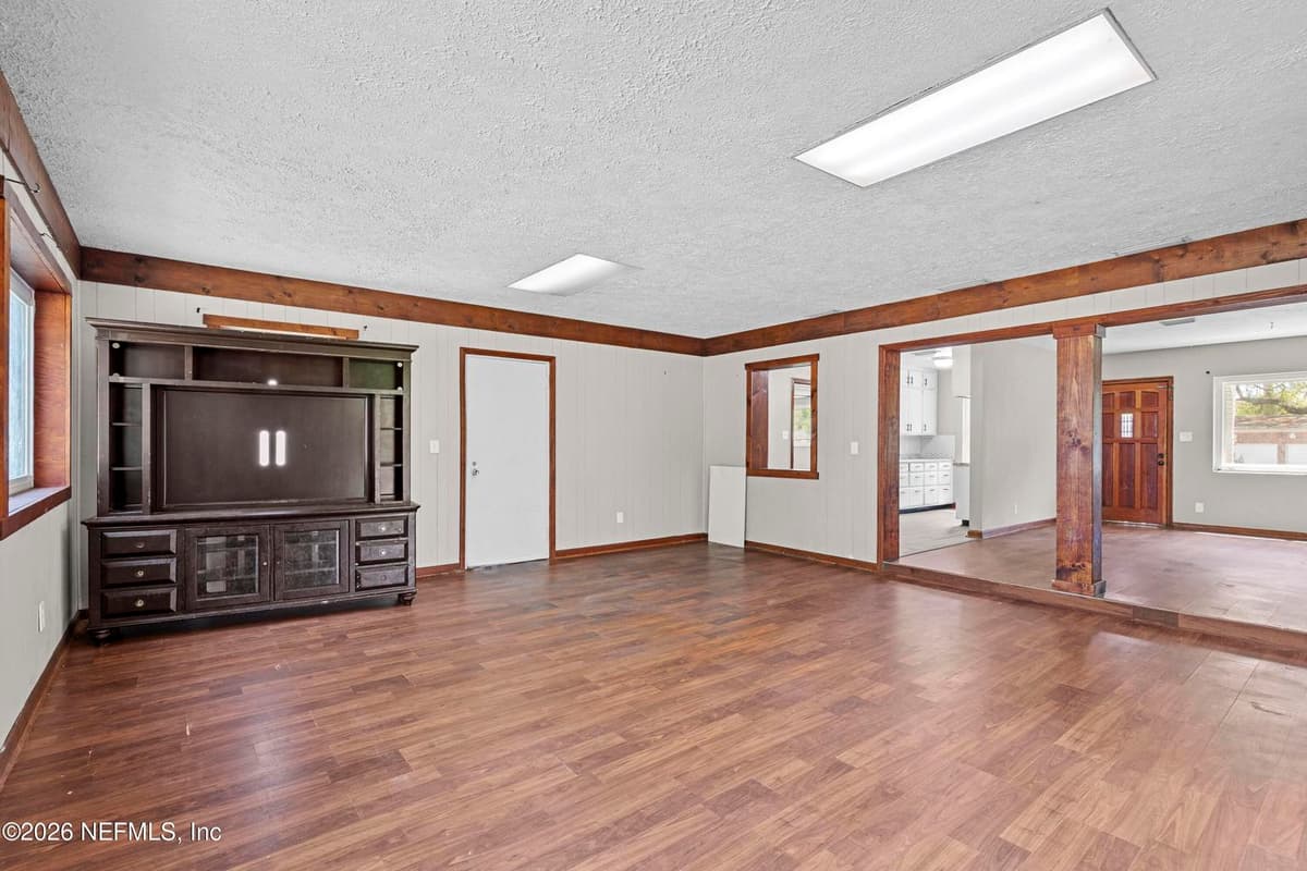4122 RENDALE Drive N, Jacksonville, FL 32210, Jacksonville, FL - photo 2
